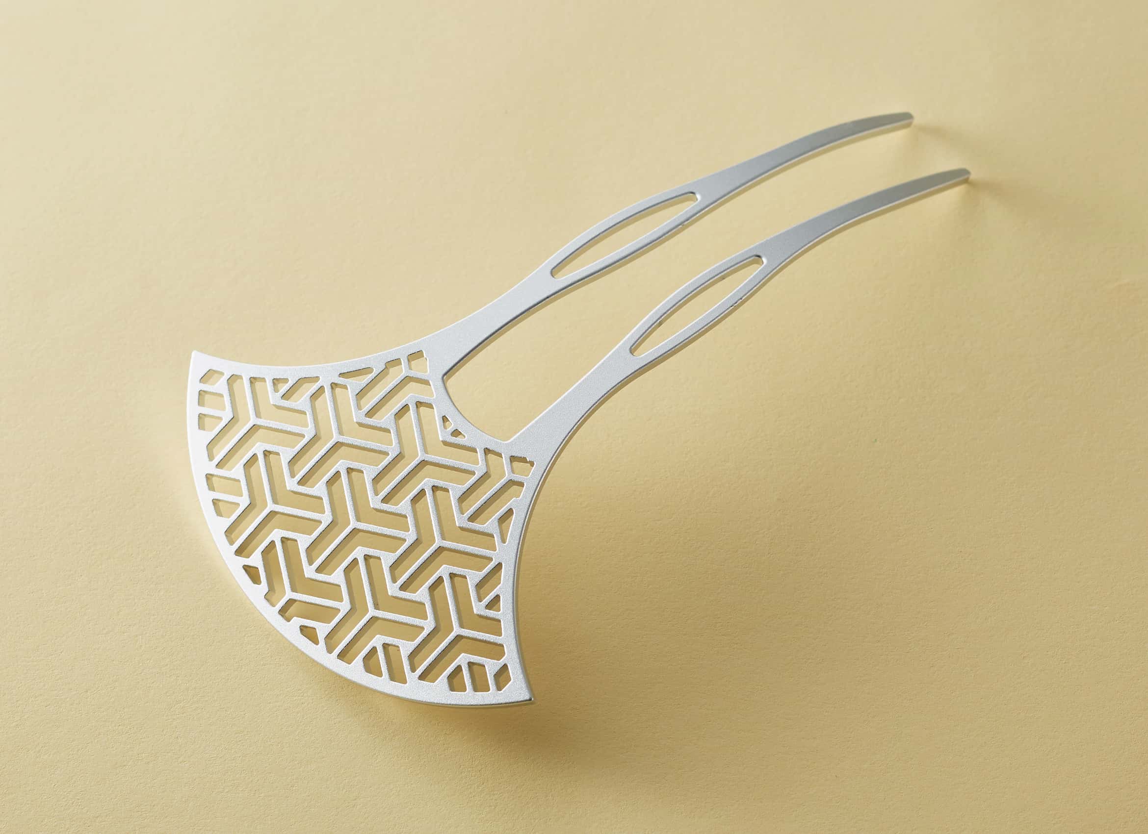 毘沙門亀甲(Bishamon kikko) 風花(Kazahana)/ シルバー(Silver) イメージ